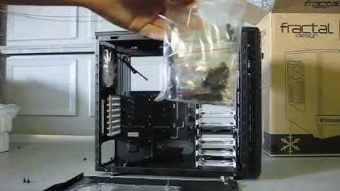 Fractal Design Define R4 with Window Titanium Grey Case Unbox