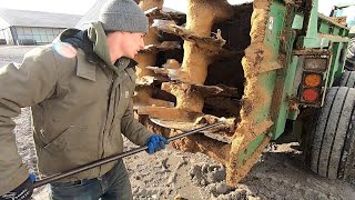 Hauling Manure in the Cold