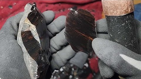 2078 - Obsidian Medium and Small Biface #flintknapping