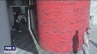 Manhunt: Convicted murderer crab-walked over fence | FOX 5 News