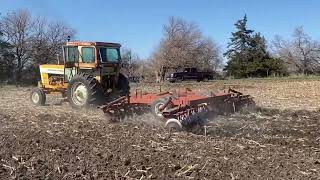 Farming with the Minneapolis Moline 955