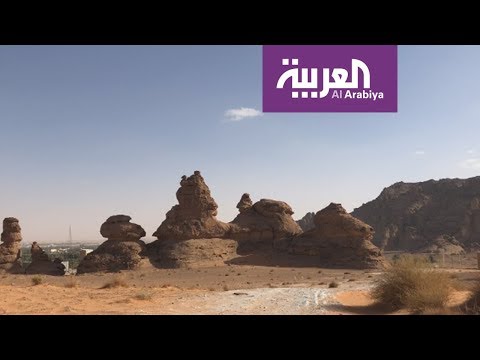 أم سنمان جبل يشكل متحفا فنيا مفتوحا