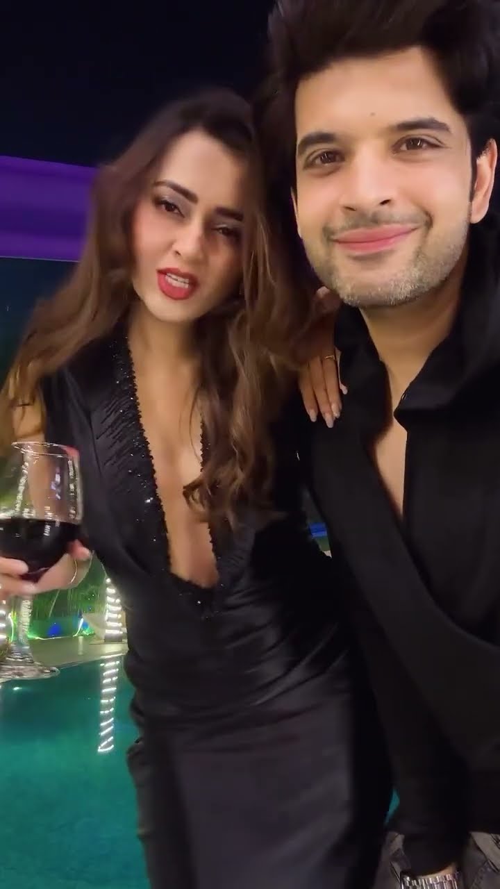 Important message from rad couple #tejasswiprakash #karankundra to rock this year ? #filmykalakar