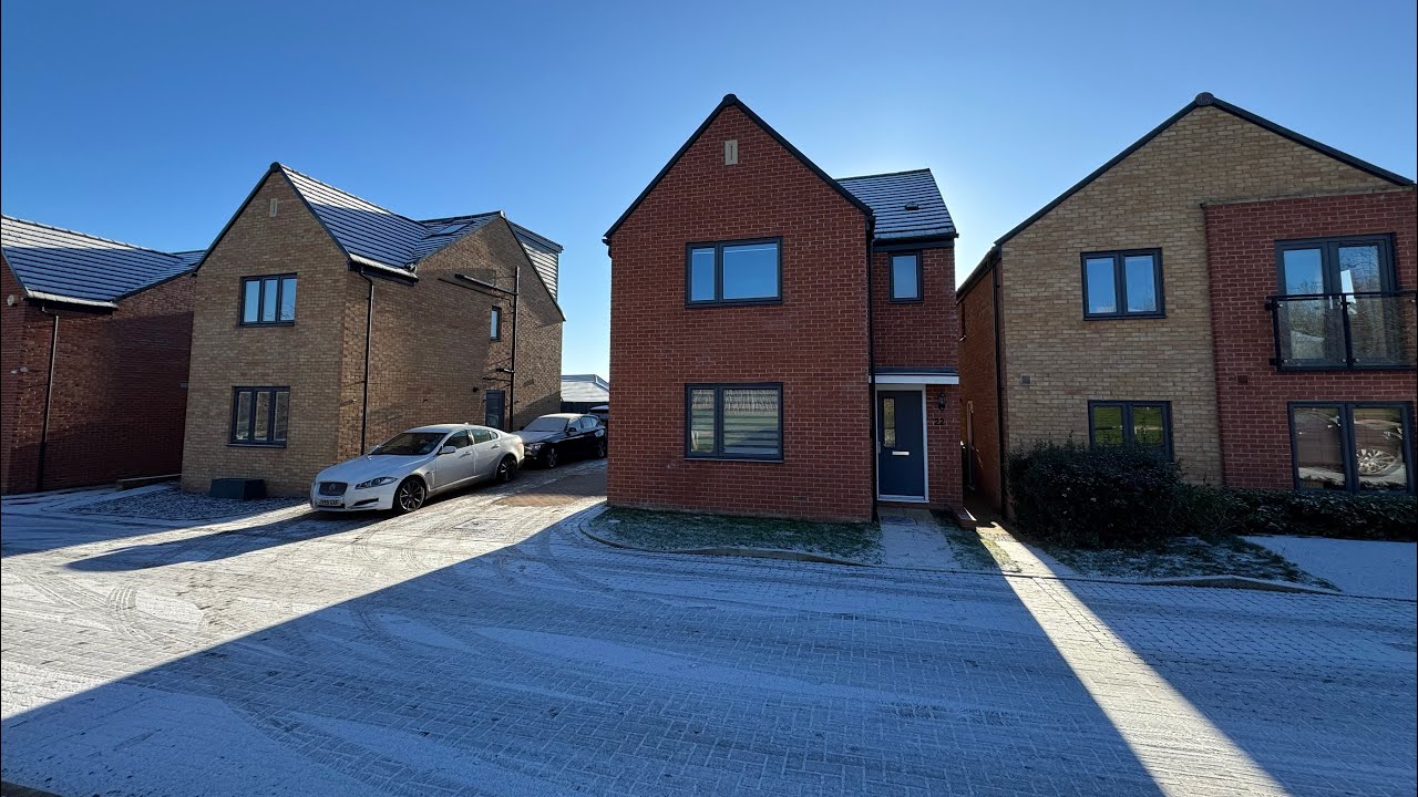 22 Lady Margaret Hall Way 