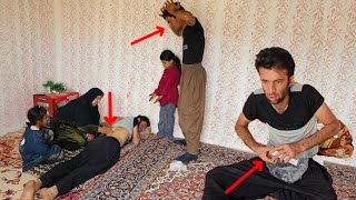 Download Lagu Grootmoeder en Mohammeds verdriet om Javads mysterieuze ziekte MP3 Download Lagu Grootmoeder en Mohammeds verdriet om Javads mysterieuze ziekte MP3