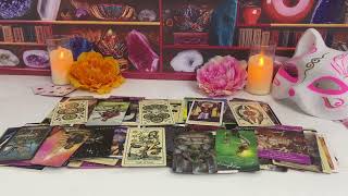 AQUARIUS 😏 They’re being extremely strategic but soon their true motives will be revealed 😏 Taro
