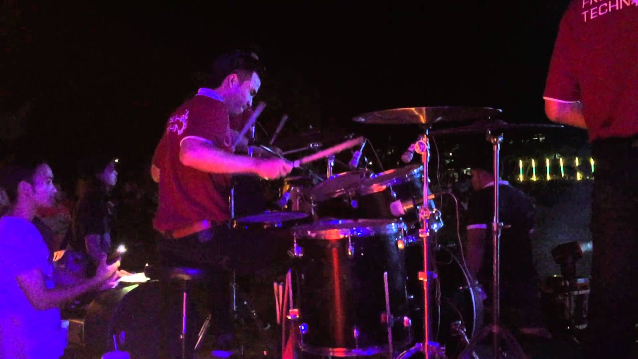 กีฬาคณะราชภัฏนครสวรรค์ 2558 กลองคณะเทคโน by BigBossDrummeR