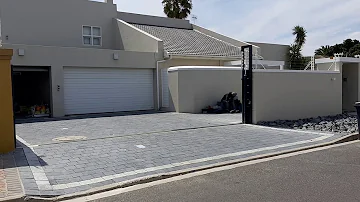 8m telescopic driveway gate
