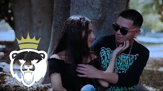 Video thumbnail of "JAURIA SANTA // LOCO DE AMOR // VIDEO OFICIAL"