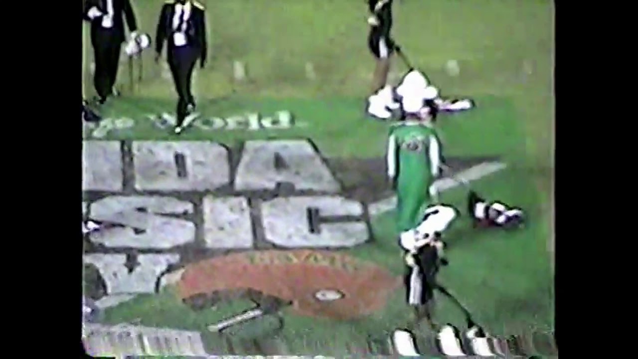 Battle of the Announcers, Horatio vs Joe (2004 Fla Classic). FAMU Drum Majors crash the party! 💥