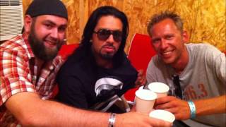 Celebrity Pop Evil's Leigh Kakaty backstage with Willy Tyler Profile