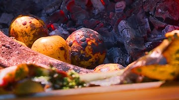 Món Cá Nướng Ôm Táo Mèo Của Người Thái | LTL FOOD