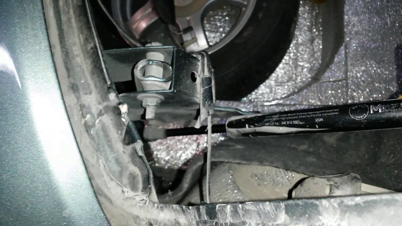 Как поменять упоры багажника приора хэтчбек - фото