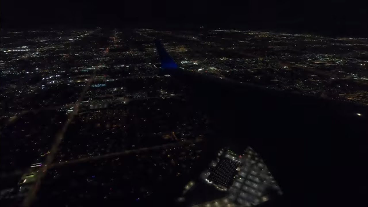 {4K} [JULY 4th FULL NIGHT FLIGHT] Los Angeles (LAX) - Phoenix (PHX) — United — Boeing 737 MAX 8