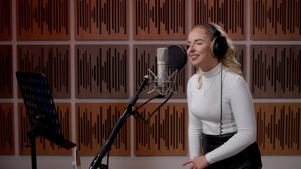 Eagles - Hotel California (cover by Klaudia Krawczyk)