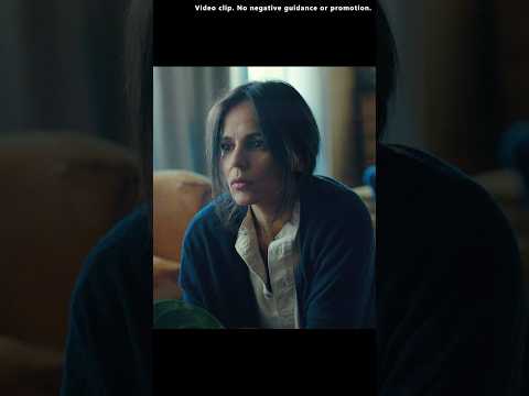The girl was trapped inside a square drawn with chalk #movie #shorts