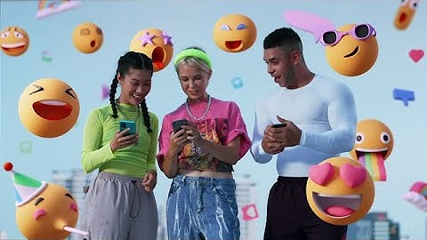 Zhiyun Smooth Q3 – Illuminate to Create