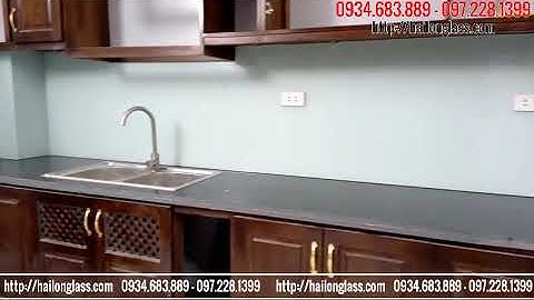 Kính Ốp bếp Màu Trắng Xanh Thi công Tại Vũ Tông Phan