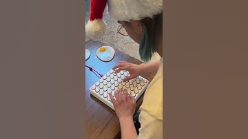 Thumbnail of jingle balls