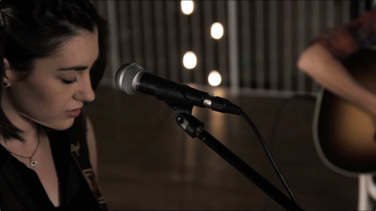 hannah trigwell torn mp3 hannah trigwell torn mp3