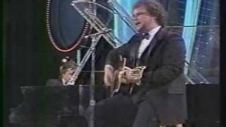 Video thumbnail of "Arthur's Theme - Dudley Moore and Christopher Cross - Night of 100 Stars 1982"