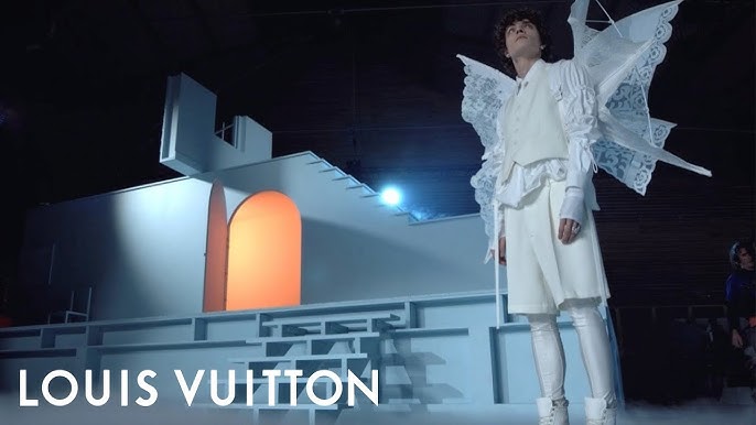 LOUIS VUITTON PRESENTS SS23 AT MEN'S PARIS FASHION WEEK - Numéro