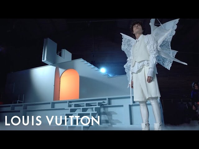 Louis Vuitton Men F/W 2022 Spin-off, English