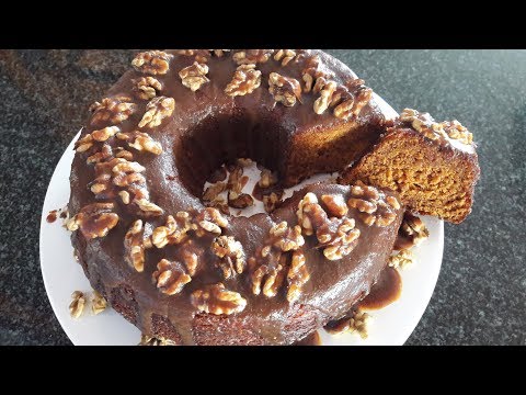 Vídeo: Como Fazer Um Bolo De Nozes De Mel E Caramelo