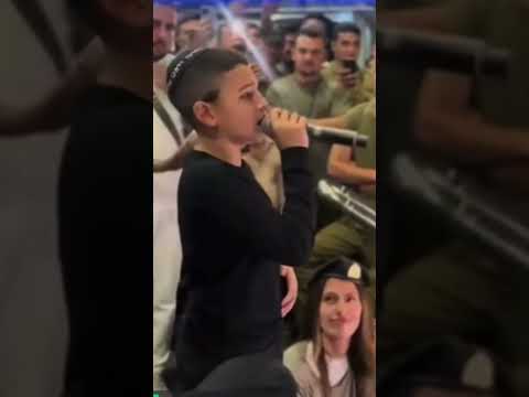 Young Israeli Sing Shema Israel Shemaadonai Israel Peace
