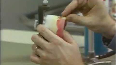 Setting Maxillary Anterior Teeth