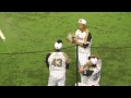 試合前にふざけ合う中田翔・菊池涼介・高橋朋巳　プロ野球オールスターゲーム２０１５　東京ドーム