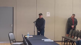 'Postcard Guy' Paul Laird speaks at USPS meeting in Milan