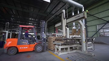 Exclusive tour of Darby Flooring Factory, from raw materials to fully finished floors.