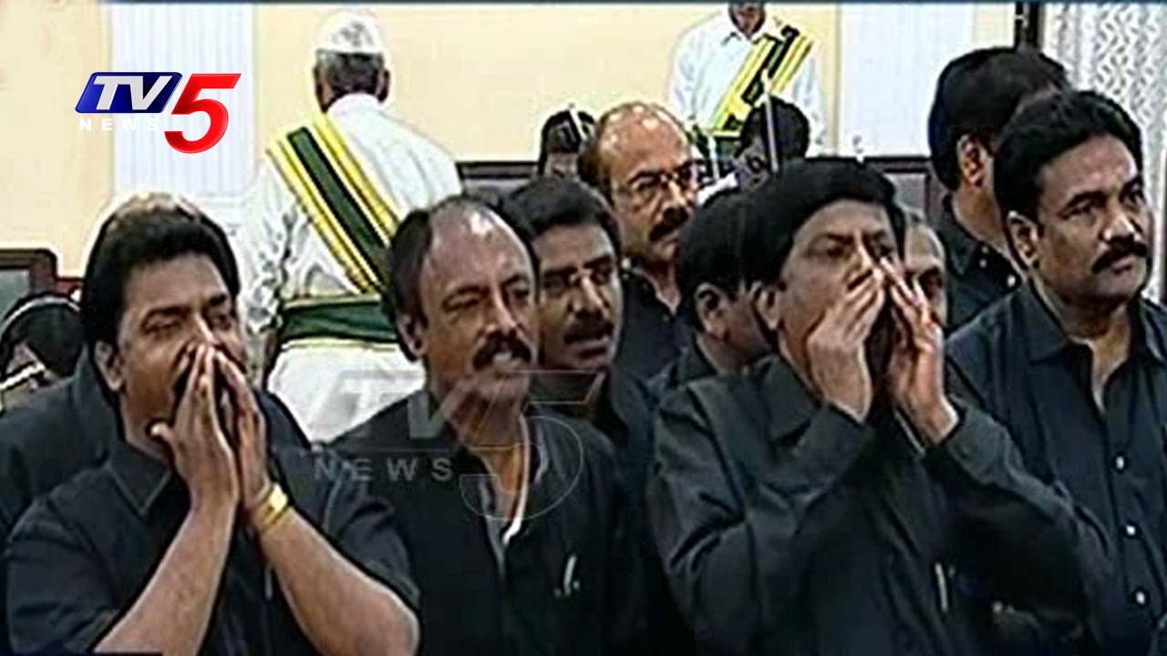 YCP MLAs Protest With Black Dresses In Assembly | Roja Suspension Revoke Issue | TV5 News