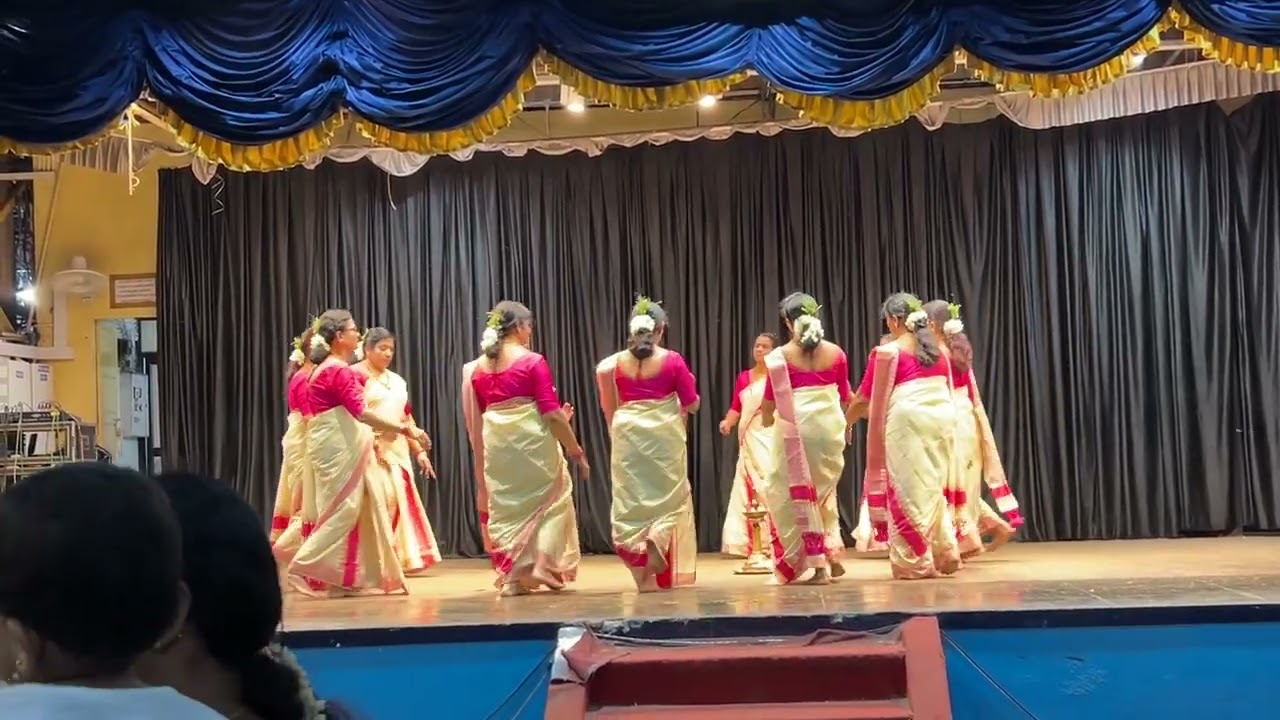Mayilpeely Thiruvathira @ Melpathur Auditorium , Guruvayoor