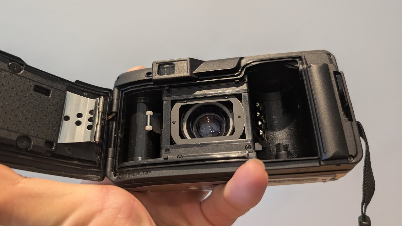 Troubleshoot and Fix Olympus SuperZoom 105G - YouTube