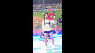 [4K] 221020 ktwiz 김진아 치어리더 (kt응원가 - 마법의성)