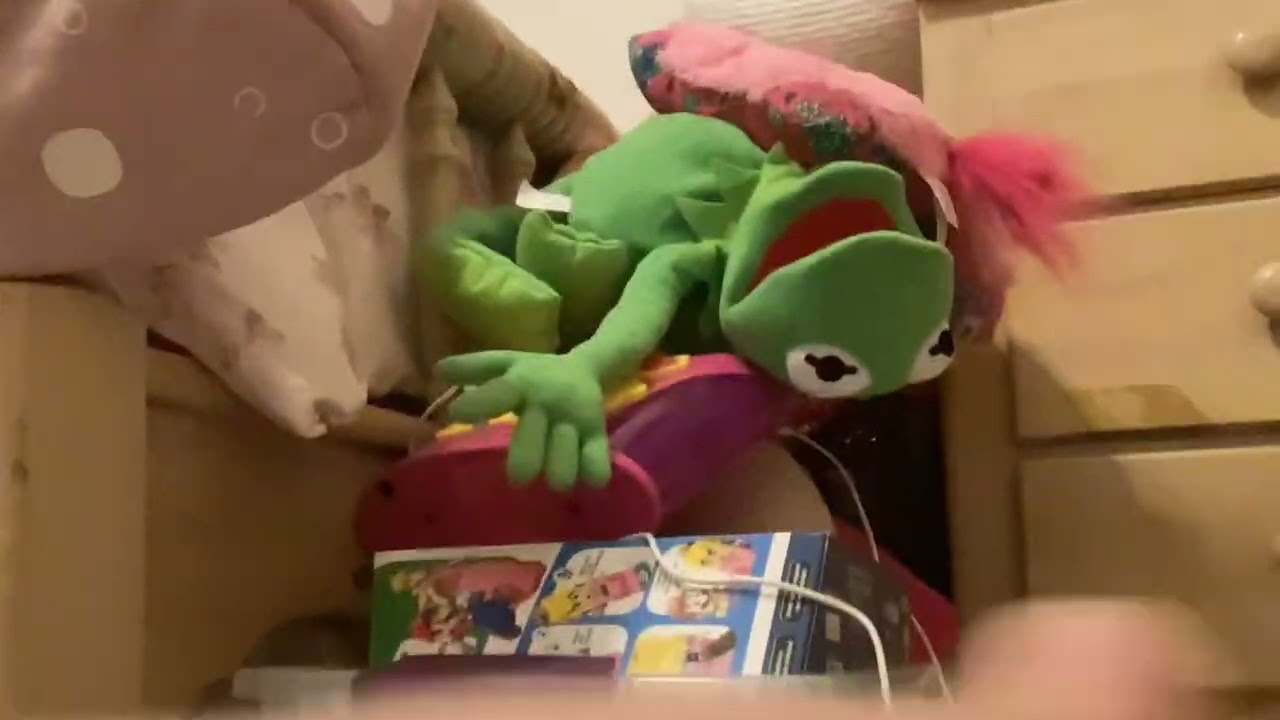 I just found this old snow globe in my house