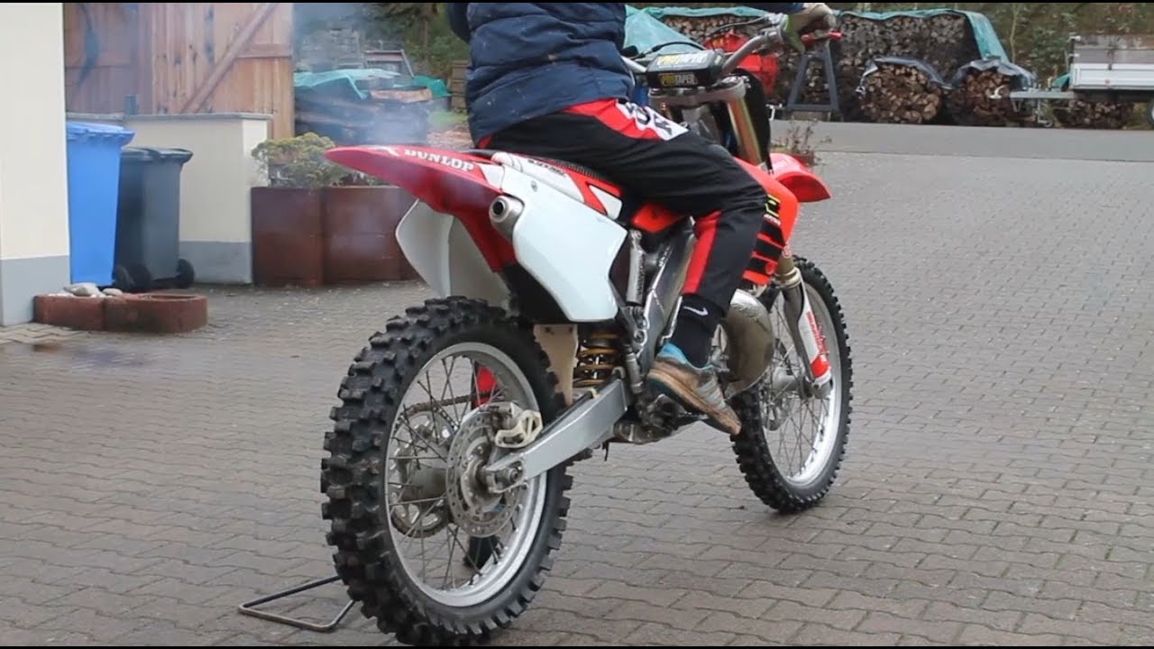 Honda CR 250 Walkaround and Soundcheck [FMF and PRO CIRCUIT] - YouTube