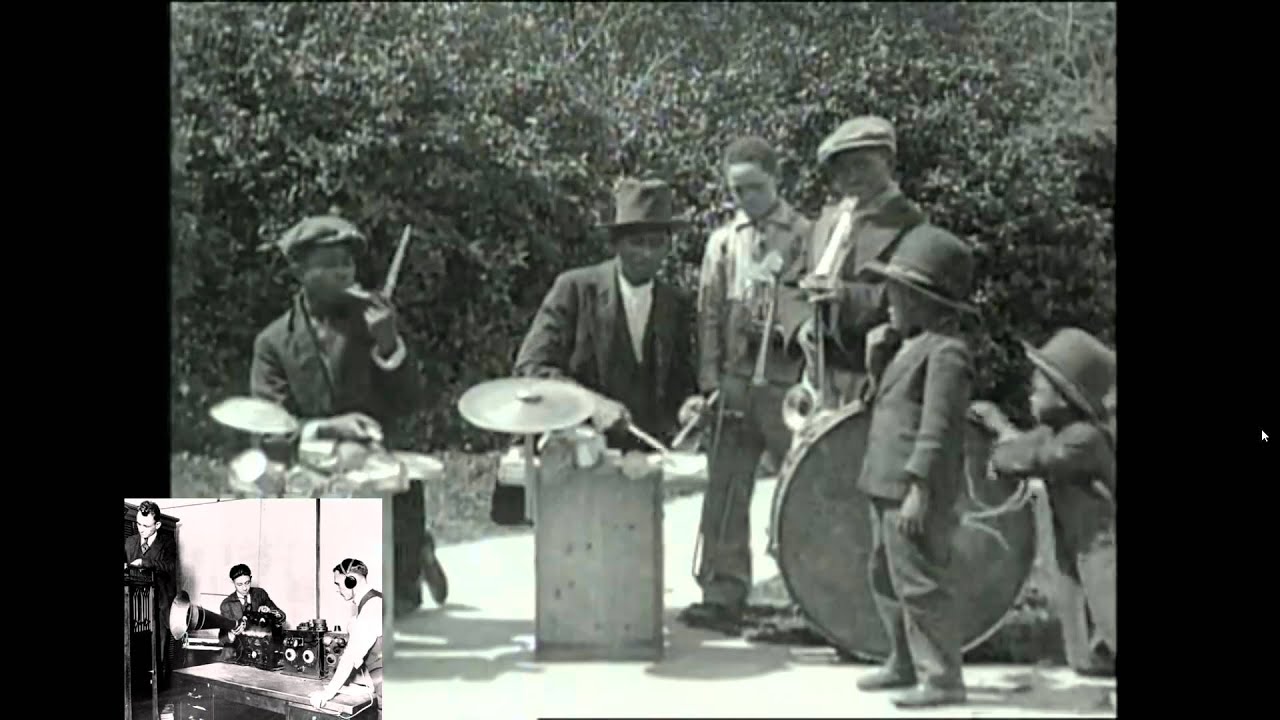 (1929) Playing the kazoo and selfmade music instruments YouTube