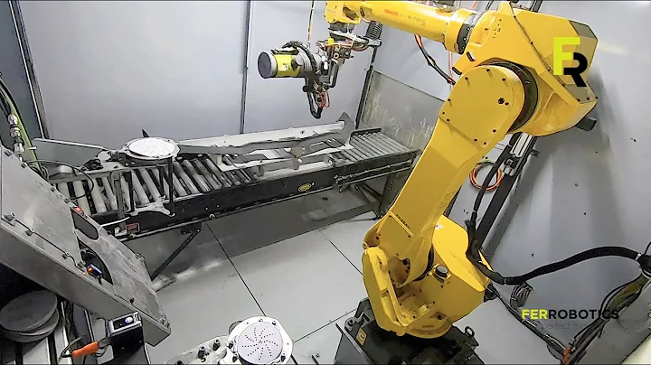 Robotic sanding cell for carbon parts - FerRobotics end-effector with paper changer and magazine