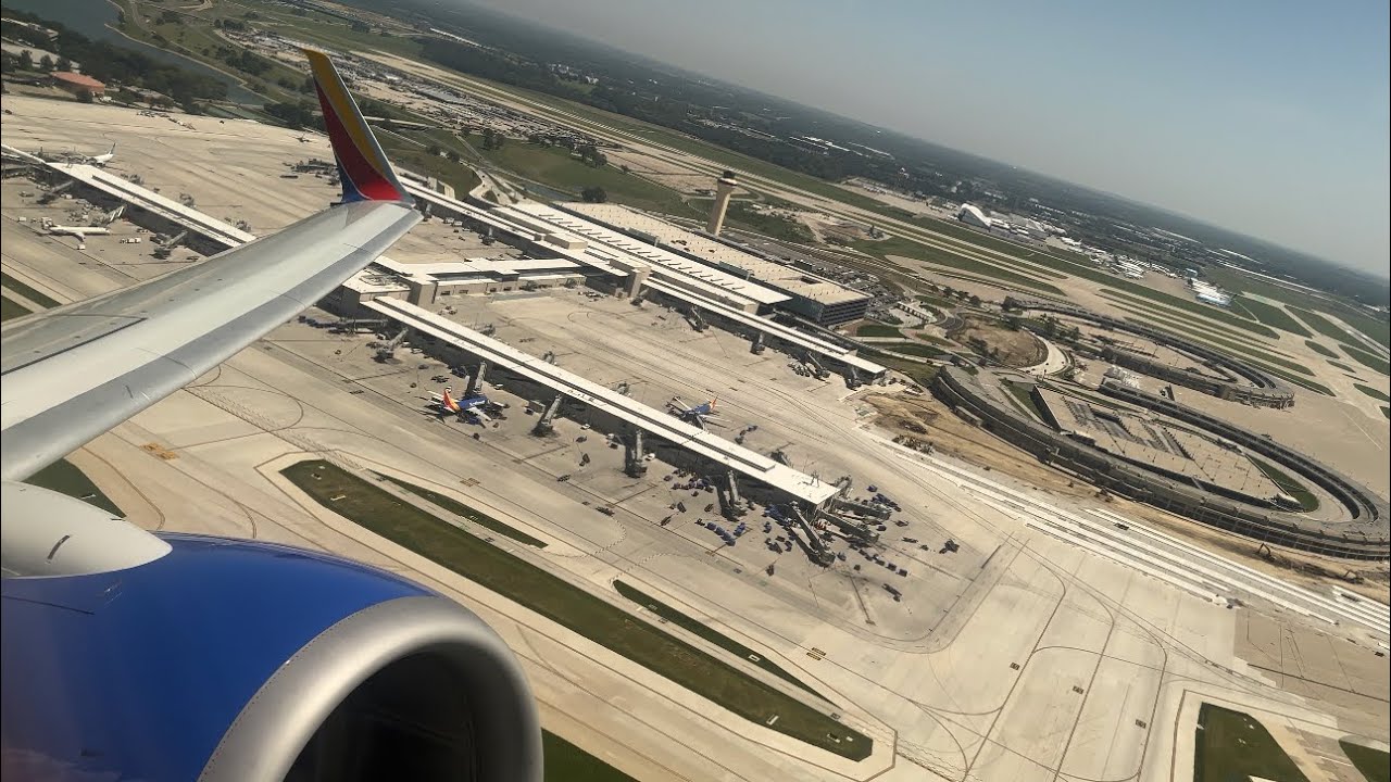 Southwest Boeing 737-700 Takeoff Kansas City Intl. (KMCI)