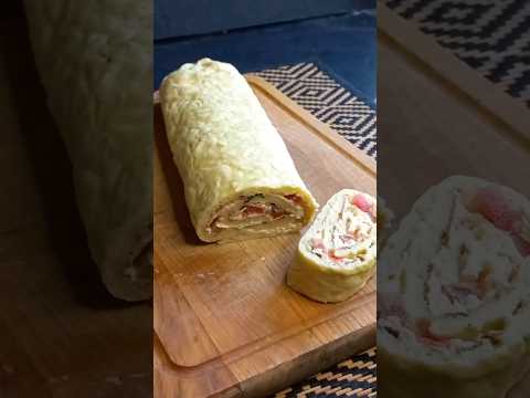 Кабачковый рулет с помидором. Меняю начинку и каждый раз получаю новое блюдо. Это безумно вкусно