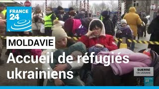 Les réfugiés ukrainiens défilent à la frontière avec la Moldavie • FRANCE 24