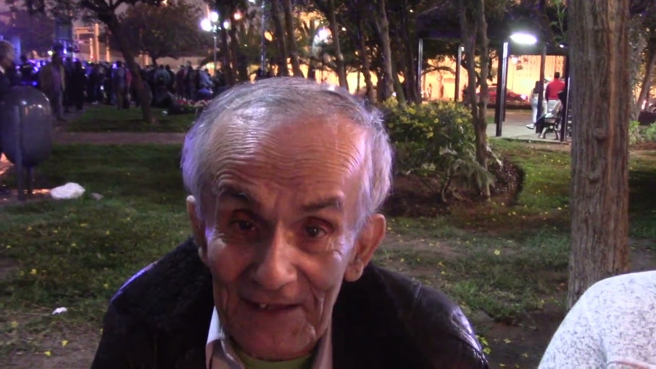 Documental del Rock Peruano :  Entrevista a Vaselina , grupo de Rockabilly peruano.