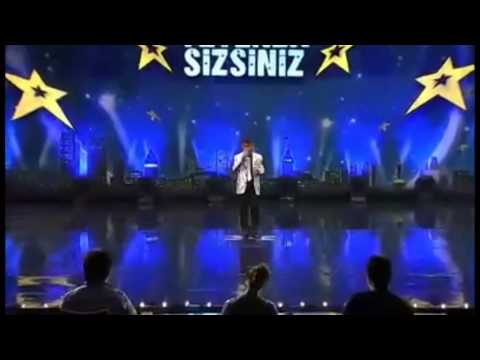 sahin kendirci - Yetenek Sizsiniz Turkiye - mutlu ol yeter with (English Subtitle)