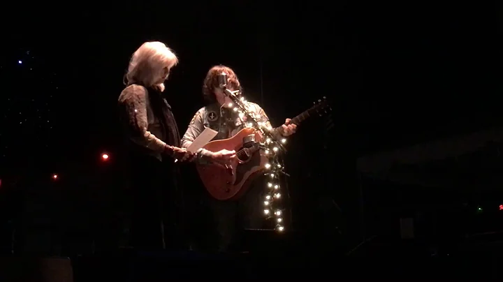 Ryan Adams and Emmylou Harris perform "Oh My Sweet...