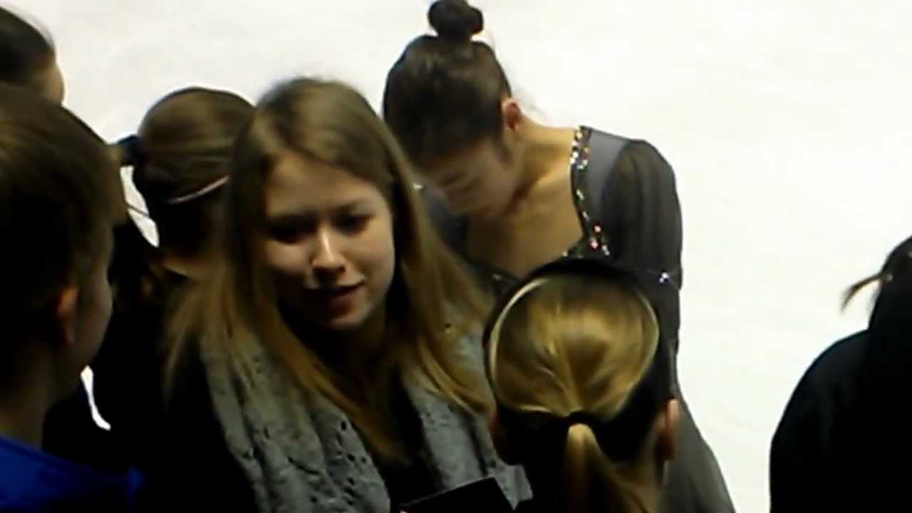 Fan Service-KIM YUNA 2013WC DRESS REHEARSAL