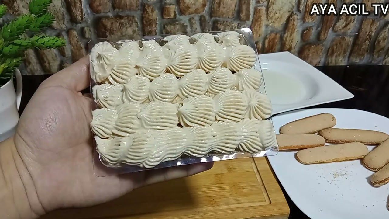 من مطعم عمي ادريس اروووع تحلية بذوق الكراميل مع طبق من اطباق المطلوبة بي كثرة من الزبائن ولا اروووع