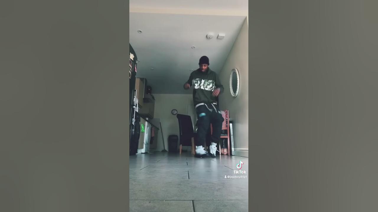 CRIPS WALK 🕺🏾cripswalk YouTube